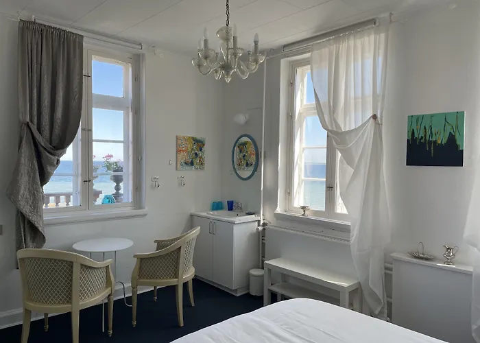 Apartahotel Harmonien 3*